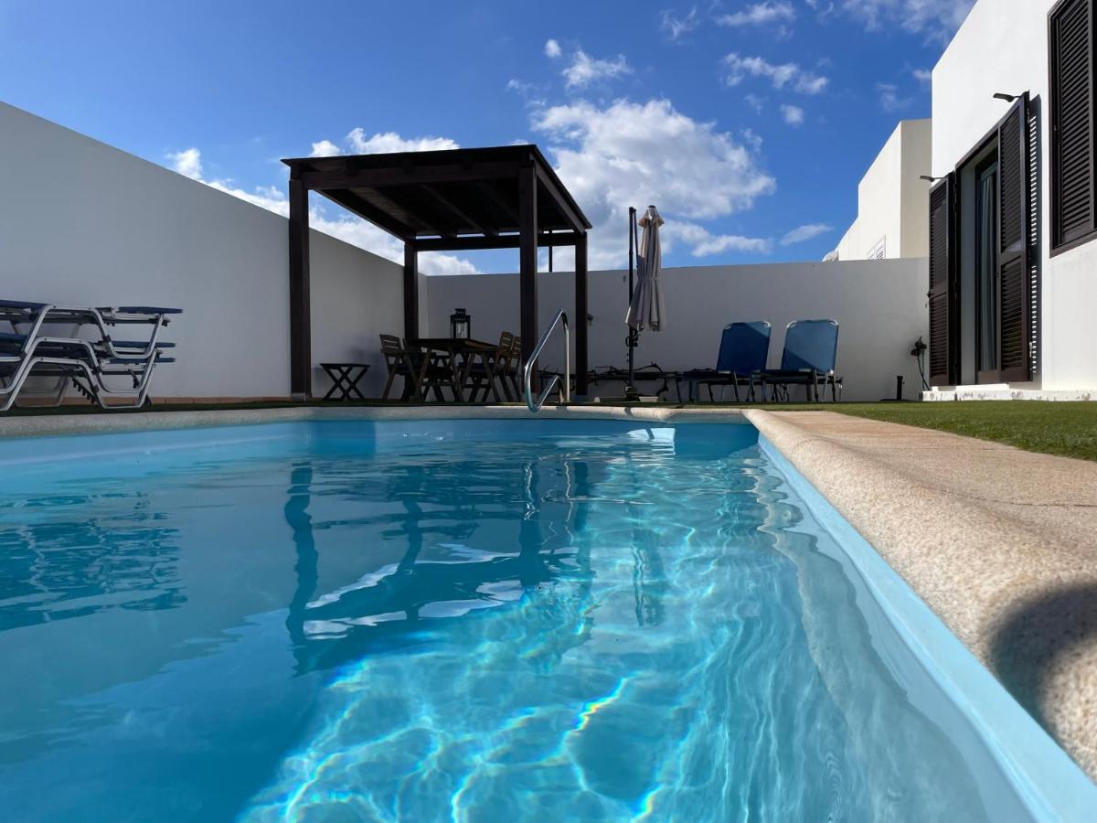 Casa Sol Y Mar Azul Un'Oasi A Due Passi Dal Mare Villa Playa Blanca  Exteriör bild